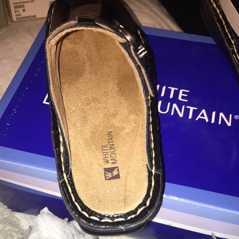 Shoes - Picture 2 of 6